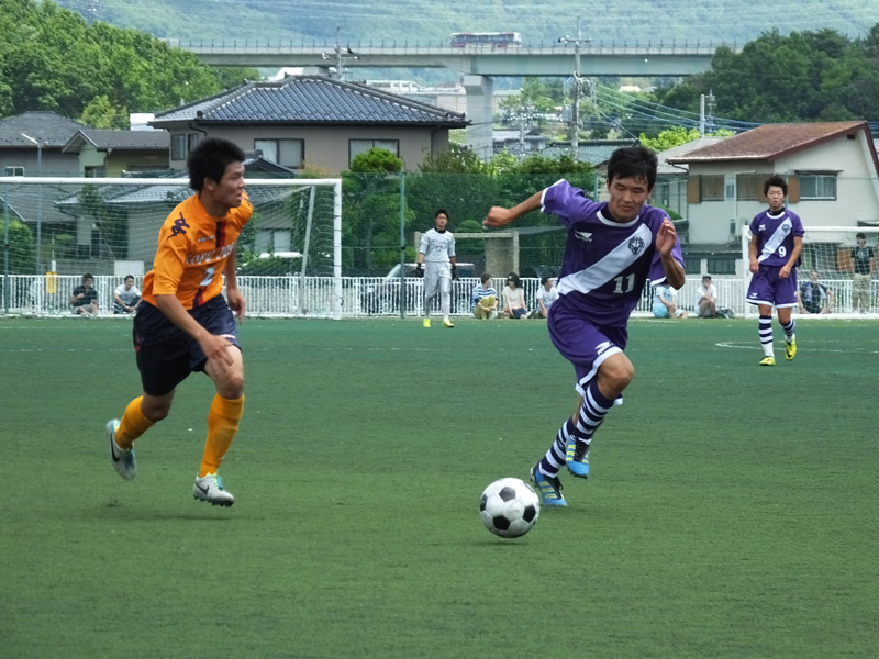 インターハイ山梨県予選 甲府城西高校vs甲府商業高校 サッカーバンク 山梨県